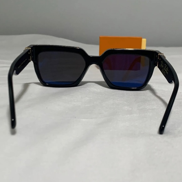 Louis Vuitton 1.1 Millionaire Sunglasses Black Gold - Picture 7 of 7